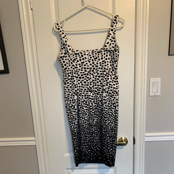 Ladies Calvin Klein summer dress size 6 - Picture 2 of 5